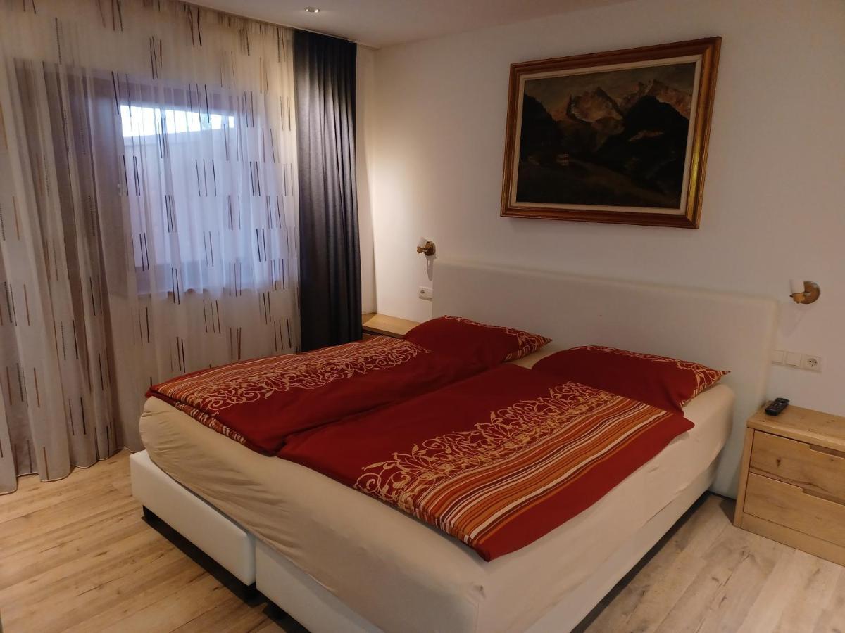 Apartmán Kuglerhof Toblach Exteriér fotografie